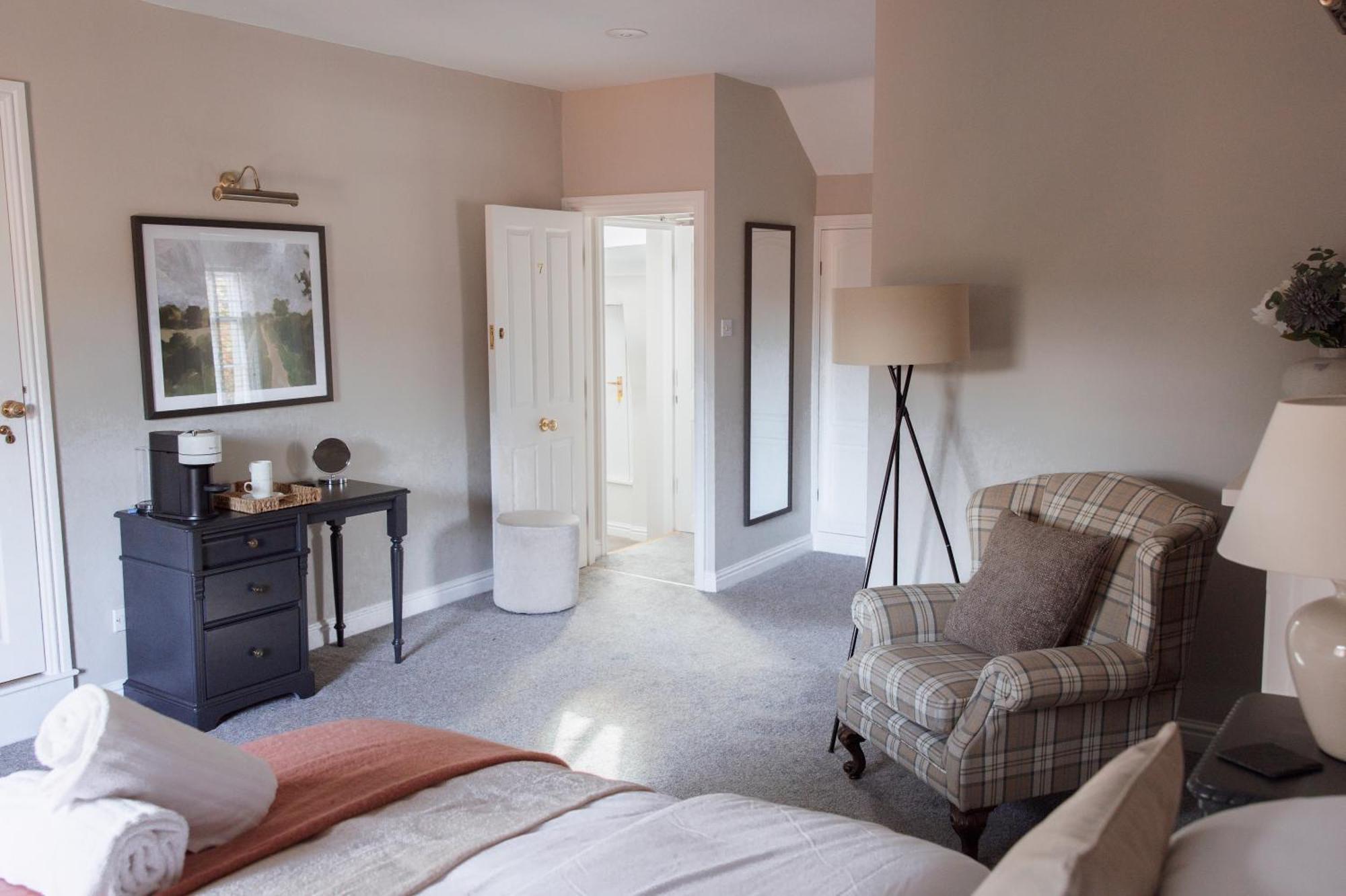 The Raven Hotel At Much Wenlock By Purestay Exterior foto